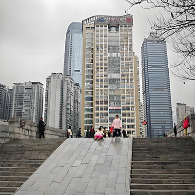 贵阳龙湖甲秀一期排烟气道项目